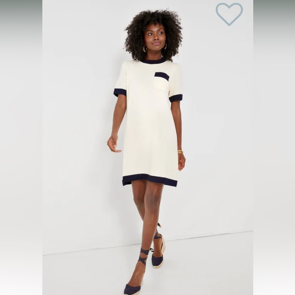 navy blue grad dress Off The Shoulder Homecoming Dresses Mini Lace Graduation Dre upload-20241204 顏色:灰藍 The Woman in Black